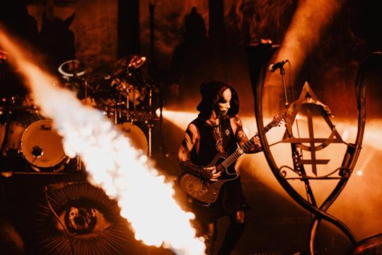 Ο Φλεβάρης «μπαίνει» με Behemoth σε ένα ακραίο metal show στο Floyd